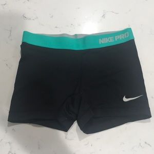 FINAL PRICE ⬇️NIKE PRO DRI-FIT SHORTS